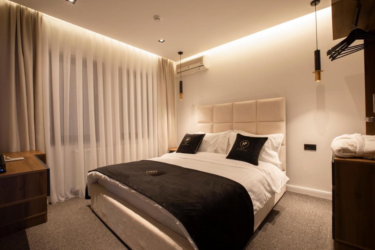 Plaza Boutique Hotel Pristina Extérieur photo