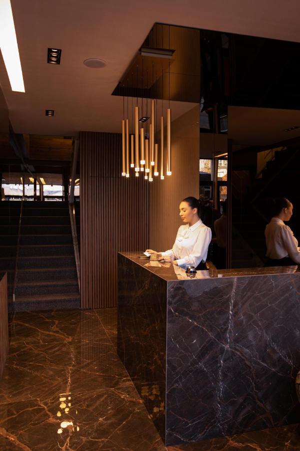Plaza Boutique Hotel Pristina Extérieur photo